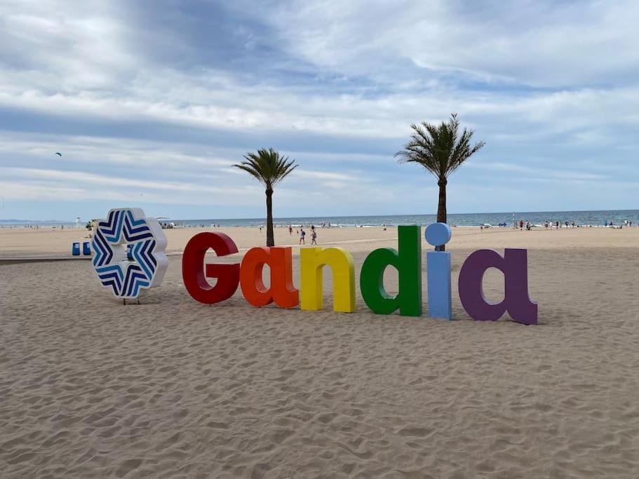 Lovely Family Apartment 2 Min. From The Beach Playa de Gandia Eksteriør billede