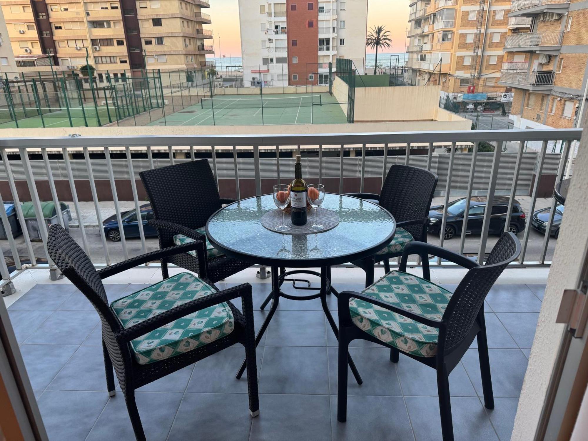 Lovely Family Apartment 2 Min. From The Beach Playa de Gandia Eksteriør billede