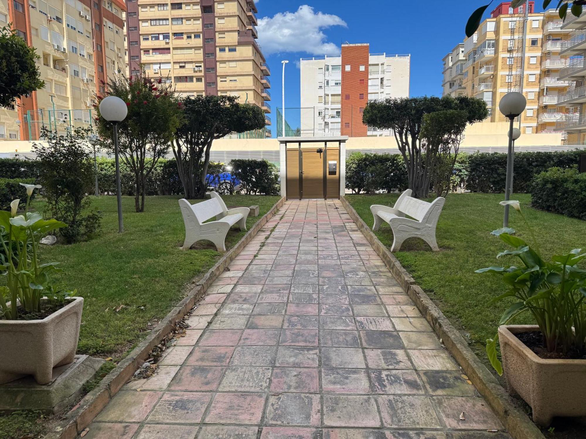 Lovely Family Apartment 2 Min. From The Beach Playa de Gandia Eksteriør billede