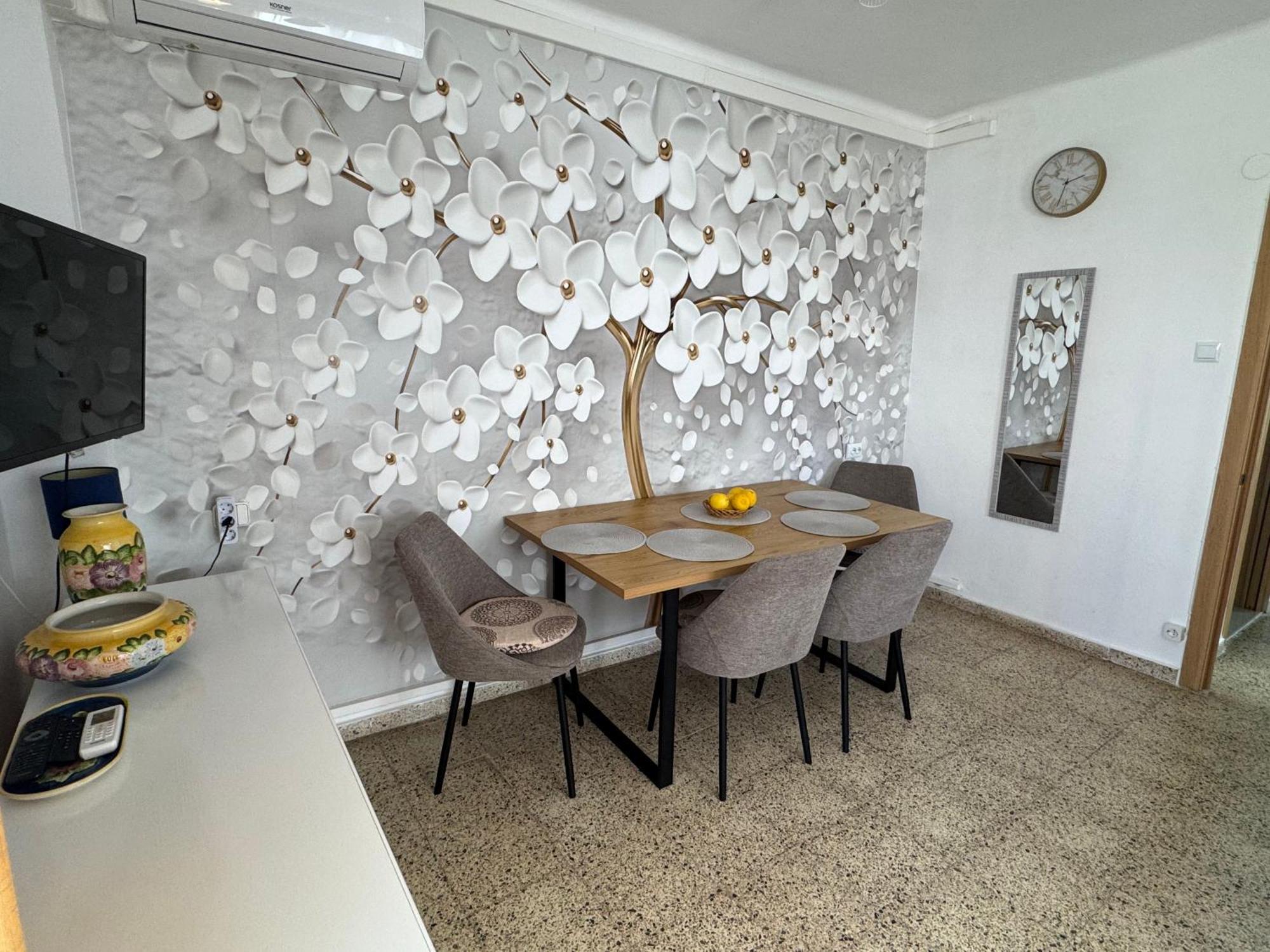 Lovely Family Apartment 2 Min. From The Beach Playa de Gandia Eksteriør billede
